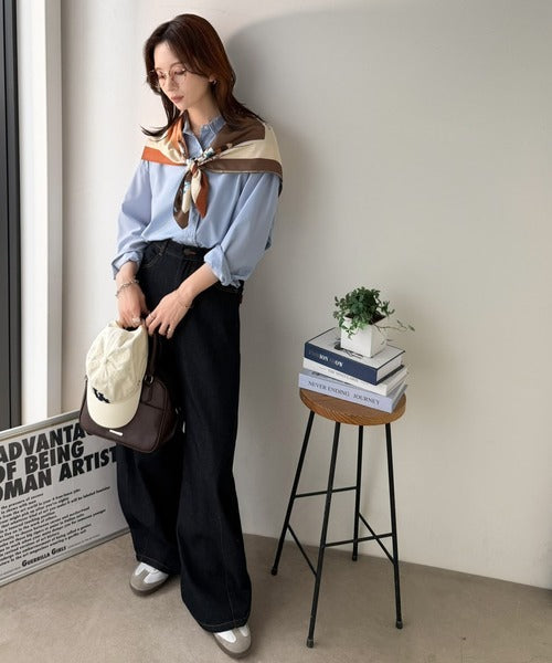 差し色が上品カワイイ♪90cm×90cmパネル柄シルクライク大判スカーフ ce1240056