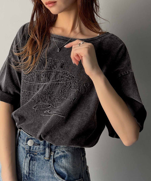 綿100%メンズライクヴィンテージウォッシュ☆前後2way刺繍ワイドネックTシャツ ce1260421