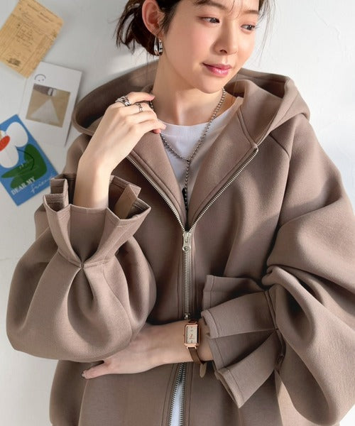 ふんわり、ゆったり、袖にキュン♪ダブルジップキャンディスリーブマシュマロダンボールパーカー ce1410001
