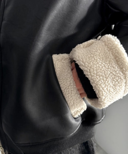 【Classical Origin】「ずっしりかっこいい。」2way襟ボア切り替えフェイクレザージャケット／2way Boa Collar Faux Leather Jacket co1150081