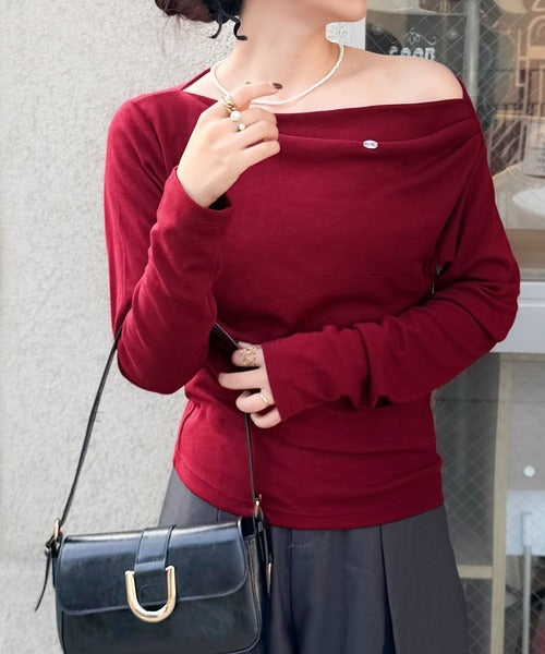 【mily bilet】アシメデザインで美しく。シェルボタン使いドレープカットソー（長袖） mi1329031