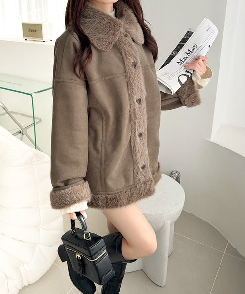 【mily bilet】甘さと気品で冬を楽しむ。ファー切り替えスウェードライクコート（ミドル丈） mi1019097