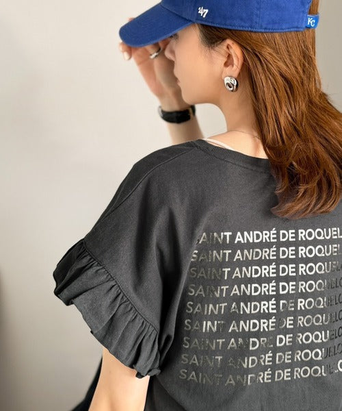 《JaVaジャバコラボ》着るだけで主役級。綿100％バック箔プリント袖フリルTシャツ（半袖） jv1330104