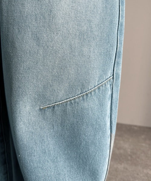 【Classical Origin】「シルエットで語る。」ブラスト加工カーブシルエットバレルレッグデニムパンツ／Blasted Curve Silhouette Barrel-Leg Denim Pants co0900007