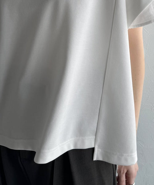大人の女性を魅力的に引き立てる。袖口シアー切り替え 半袖 Tシャツ ce1110095