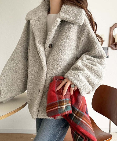 モコっとかわいく、冬支度♪ふんわり軽やか×暖かみたっぷり！コクーンシルエットテディベアボアブルゾン ce1240104