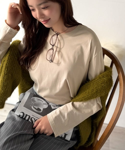 品よく、楽ちん。大人の余裕が漂う。シルケット素材 レイヤード ラウンドヘム 長袖 ロンTEE ce1020296