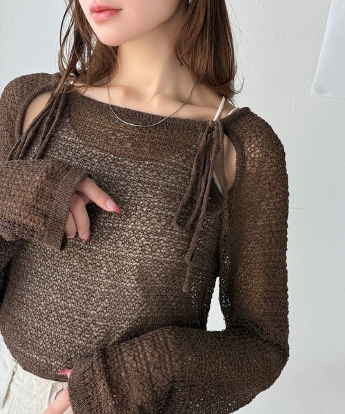 【mily bilet】大人かわいい肌見せを叶える。プレートデザイン前後2WAYメッシュ編み肩リボンニットプルオーバー（長袖） mi1259014