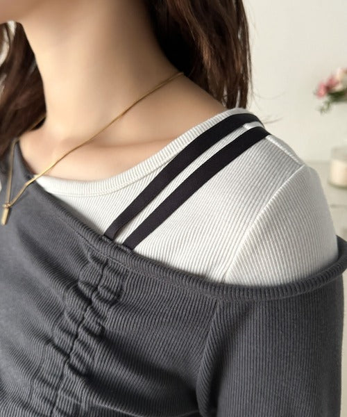【mily bilet】アシメネックレイヤード風シャーリング使い袖フレア胸刺繍カットソー（長袖） mi1359011