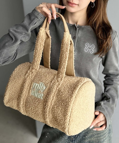 【mily bilet】ふわもこ感がたまらない主役バッグ♪ロゴ刺繍ボアボストンバッグ mi1179067