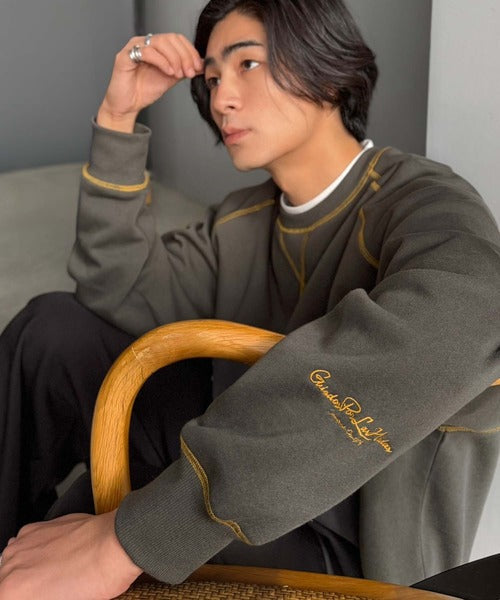 《JaVaジャバコラボ》配色ステッチが映える◎裏起毛ガゼット＆袖刺繍プルオーバー jv1050391