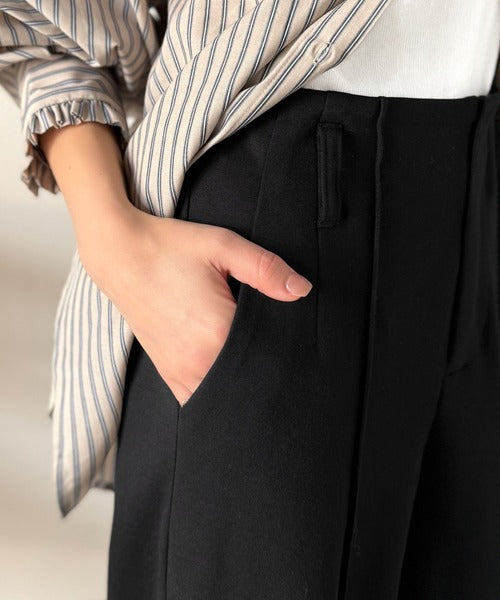 美脚もこなれ感も両立！大人の洒落ワイドが主役になる、ブラッシュドジャージハイウエストワイドパンツ ce0940251