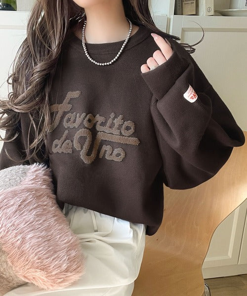 《JaVaジャバコラボ》後ろタックで作る旬シルエット♪サガラ刺繍風ロゴコクーンニット jv1050313