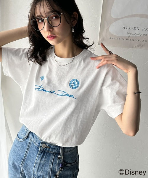 大人女子必見！　綿100％「ディズニー」サイン風刺繍Tシャツ（半袖） ce1330037