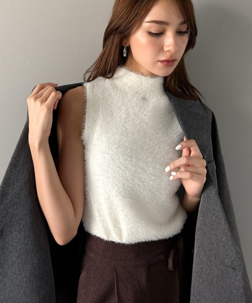 【mily bilet】大人の余裕をまとう。ブランドネーム使い異素材フェザーニットアンサンブル(セットアイテム) mi1029168
