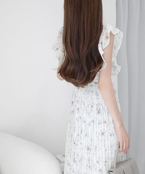 【mily bilet】ふんわり揺れる可愛さ。プリーツ加工シアーフリルワンピース mi1139064