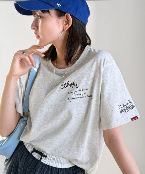 前後ダブル刺繍で、後姿だってぬかりなくかわいい♪ 綿100％グラフィック飛び刺繍Tシャツ (半袖) ce1260546