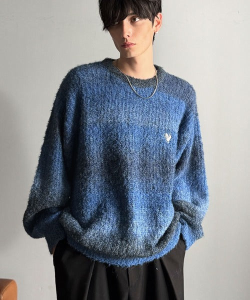 【Classical Origin】「質感で魅せる。」Gradient Boucle Knit Crew Neck Sweater／ブークレー素材グラデ―ションクルーネックセーター co0780013