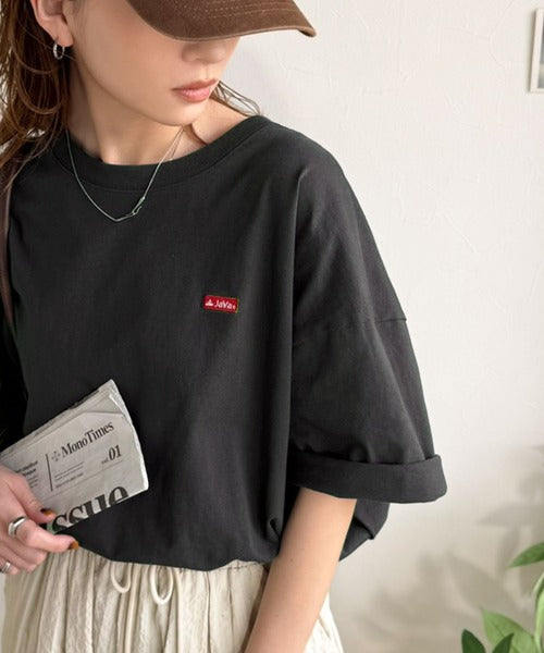 《JaVaジャバコラボ》背中で語る。綿100％バックグラフィック刺繍Tシャツ（半袖） jv1050357