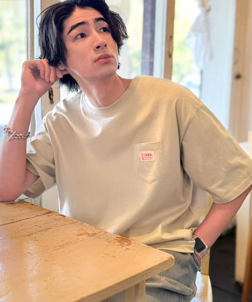 《JaVaジャバコラボ》あなたはどのアニマル推し！？ヴィンテージライクな表情を楽しむ。コットン100% アニマルサガラ刺繍ワッペン付きTシャツ jo1320015