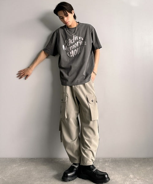 「1着でキマる。」ピグメント加工マットグラフィック柄Tシャツ / Pigment-Washed Matte Graphic T-Shirt co1150028