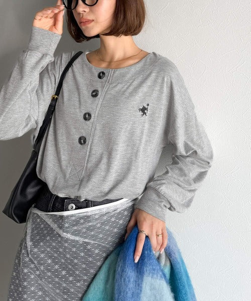 着回し力抜群♪リラックスシルエットで程よい抜け感◎胸刺繍ヘンリーネックトップス ce1020324