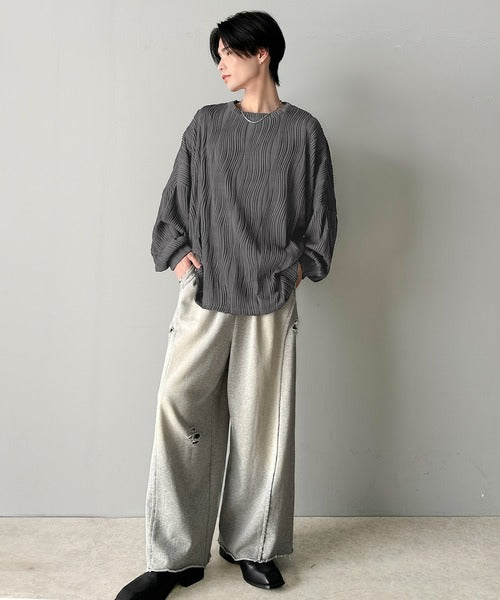 ゆるさとスタイリッシュを両立。オーバーサイズウェーブ柄ジャガード長袖Ｔシャツ cm1010428