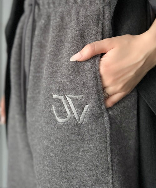 《JaVaジャバコラボ》裾ドロストロゴ刺繍ミックス調フリースパンツ jv0789010