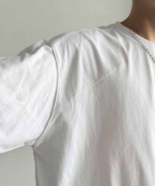 【Classical Origin】「1枚でキマる」。Dart Stitching Oversized T-Shirt／綿100％ダーツ切り替えオーバーサイズTシャツ（長袖） co1150037