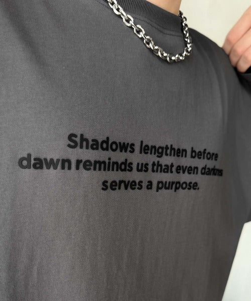 【classical origin】「シンプルが、いい」。綿100％シルケット風シンプル英字ロゴTシャツ（長袖）/ 100％ cotton simple English letters printed logo t-shirt ao1330056