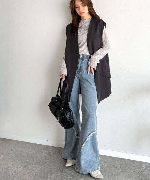 透け感で魅せる、秋の上品レイヤード。プチハイネック花柄レースメロウトップス（長袖） ce1010487