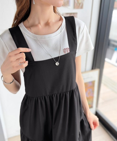 ふわっと華やか、後ろ姿まで美しく。バックリボンティアードワンピース ce1010619