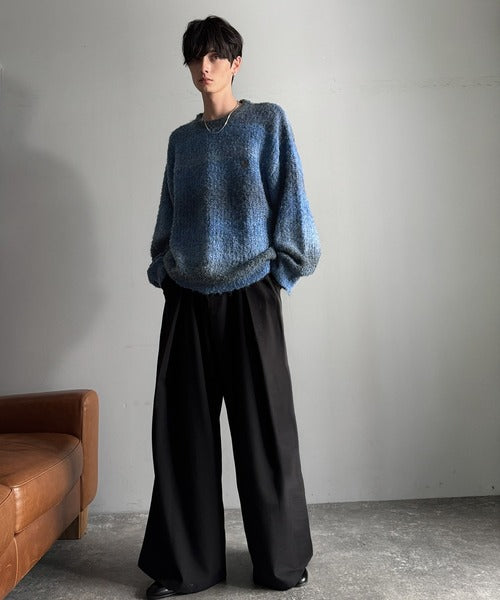 【Classical Origin】「質感で魅せる。」Gradient Boucle Knit Crew Neck Sweater／ブークレー素材グラデ―ションクルーネックセーター co0780013