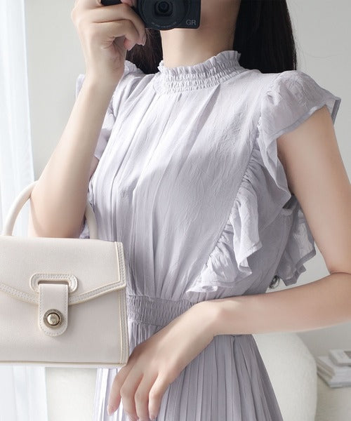 【mily bilet】ふんわり揺れる可愛さ。プリーツ加工シアーフリルワンピース mi1139064