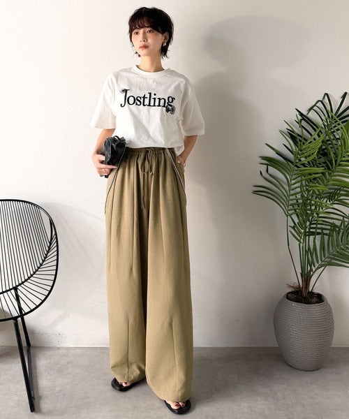 【吸水速乾・防シワ・UVカット機能付き】楽におしゃれを叶える。どんなシーンでも活躍◎イージーギャザーパンツ ce1265054