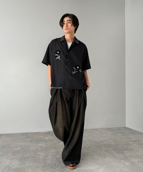 【接触冷感機能付き】サガラ刺繍フラワーステッチシャツ／Cool-Touch Fabric Sagara Embroidered Flower Stitch Shirt (半袖) co1320019