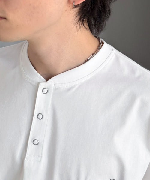 《JaVaジャバコラボ》【接触冷感機能付き】ツアーロゴ刺繍 ヘビーウェイト素材 ヘンリーネックTシャツ（半袖） jo1320023