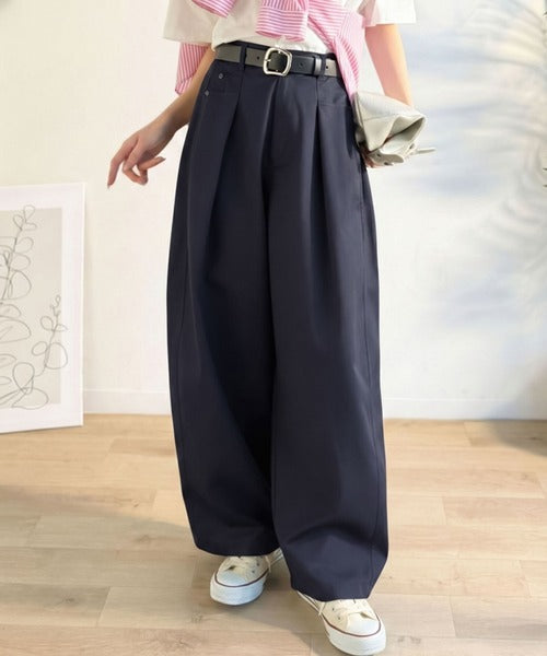 《JaVaジャバコラボ》 トレンド感たっぷりの最旬シルエット。タックバレルレッグパンツ jv1070220