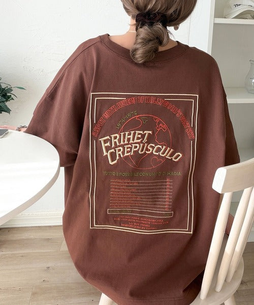 《JaVaジャバコラボ》背中で語る。綿100％バックグラフィック刺繍Tシャツ（半袖） jv1050357