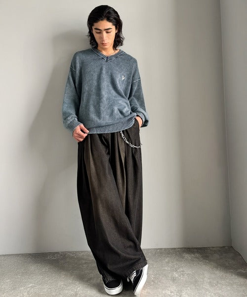 【Classical Origin】「自分ウケ最強。」綿100％刺繍入りピグメント加工Vネックセーター／Pigment-Dyed 100% Cotton Embroidered V-Neck Sweater co0780016