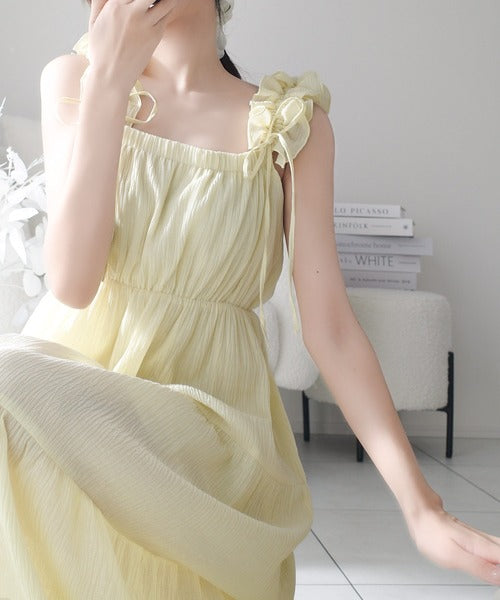 【mily bilet】甘くて軽やか。フリルショルダーAラインティアードキャミワンピース(ロング) mi1019066