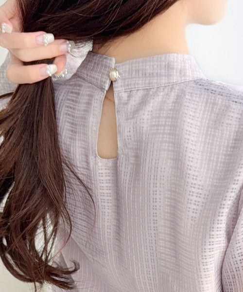 【mily bilet】着るだけで華やぐ♪大人ガーリーボウタイシアーチェックフレア袖ブラウス（半袖） mi1139102
