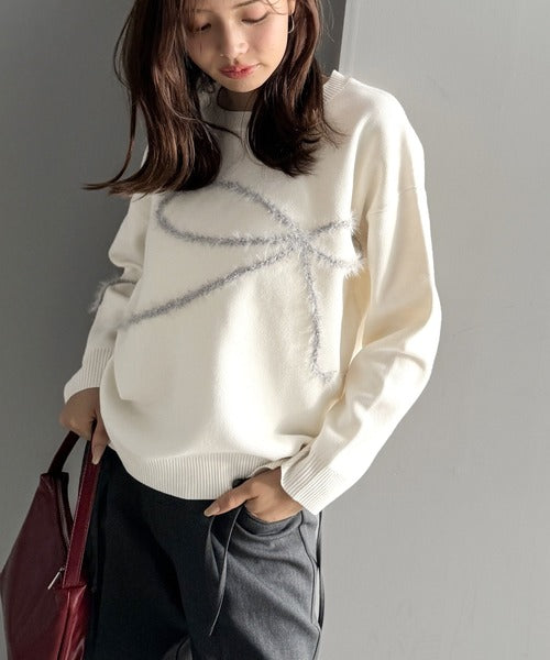 【mily bilet】ゆるっと可愛げ、ふわっと存在感。リボンフェザーコード刺繍ニット（長袖） mi1029130