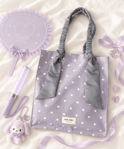 【mily bilet】こんなの待ってた！毎日のお供にも、推し活にも♪ドット柄サテンシュシュハンドルトート mi1079003