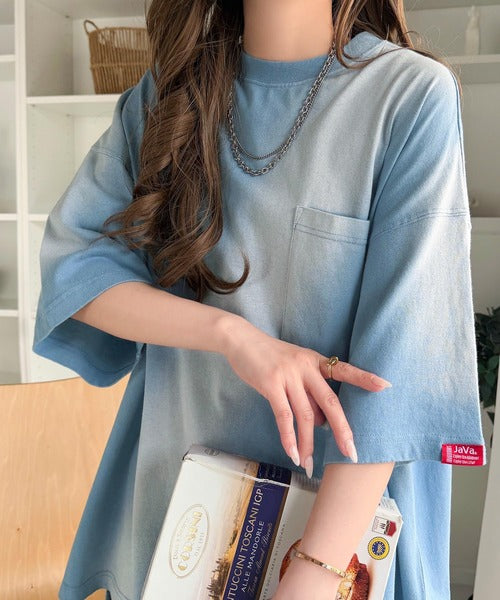 《JaVaジャバコラボ》唯一無二のヴィンテージ感。オーバーサイズシルエットのスプレーダイポケットTシャツ（半袖） jv1020359