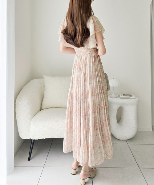 【mily bilet】水彩調の花柄が目を惹く、大人の袖フリルプリーツワンピース（半袖） mi1139116