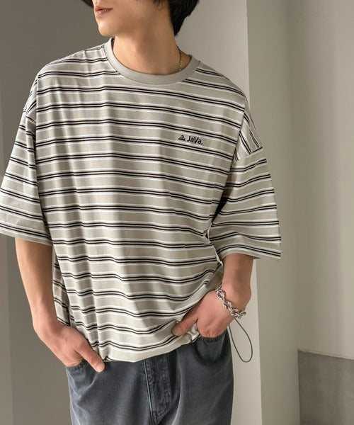 《JaVaジャバコラボ》【抗菌防臭機能付き】配色裾ドローコード付き 綿100％マルチボーダーTシャツ（オーバーサイズ） jo1150090
