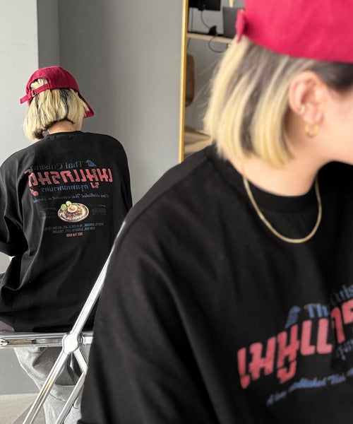 《JaVaジャバコラボ》お洒落見え確定。綿100％タイ料理メニュー風プリントルーズフィットTシャツ(オーバーサイズ) jv1029127