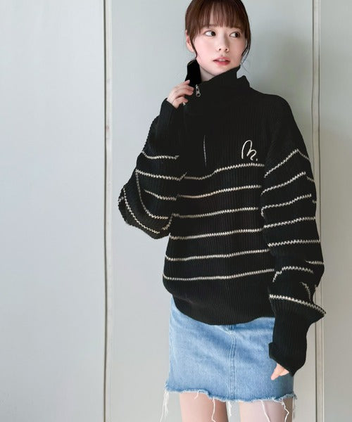 【mily bilet】キュンと大人可愛いボーダーニット。胸刺繍ハーフジップニット mi1029043