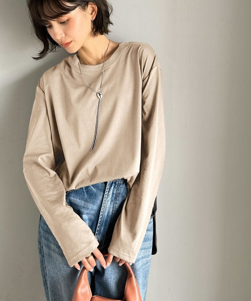 品よく、楽ちん。大人の余裕が漂う。シルケット素材 レイヤード ラウンドヘム 長袖 ロンTEE ce1020296